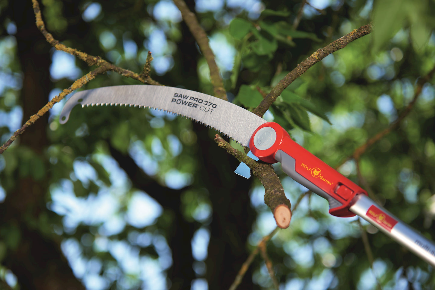 Wolf-Garten Multi-Change® PC370MSPRO Professional Pruning Saw & ZMV4 Telescopic Handle WolfOnline